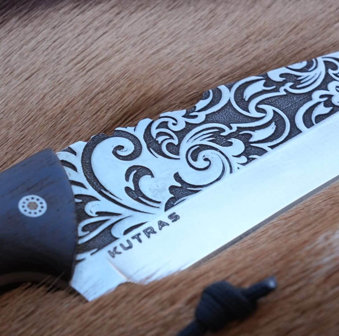 Gravürlü Kamp Bıçağı - Görsel 2
